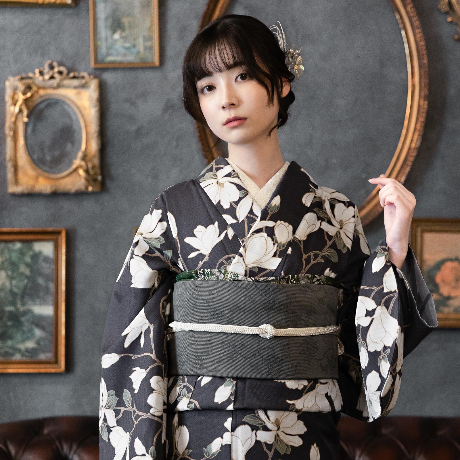 白木蓮　藤墨色