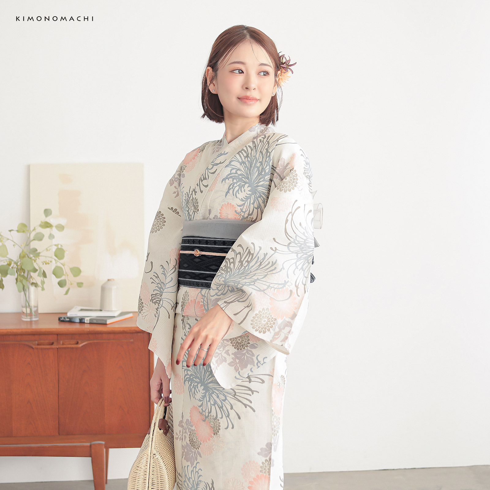 綿女性浴衣：糸菊に菊花紋　コーラル