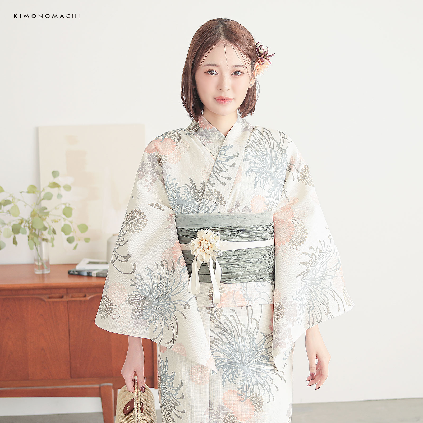 綿女性浴衣：糸菊に菊花紋　コーラル