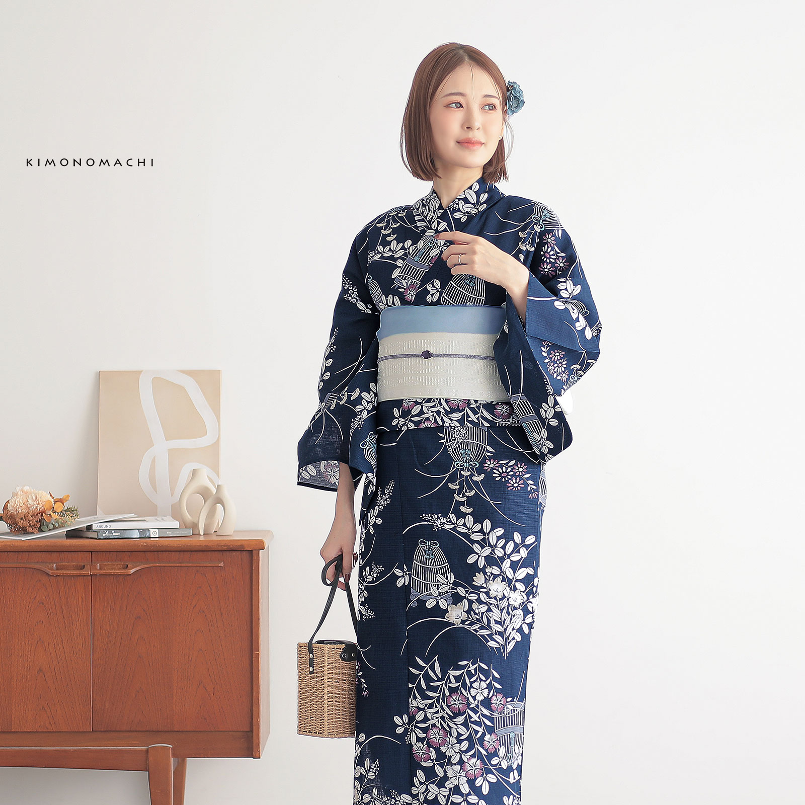 綿女性浴衣：秋草に虫かご　ネイビー