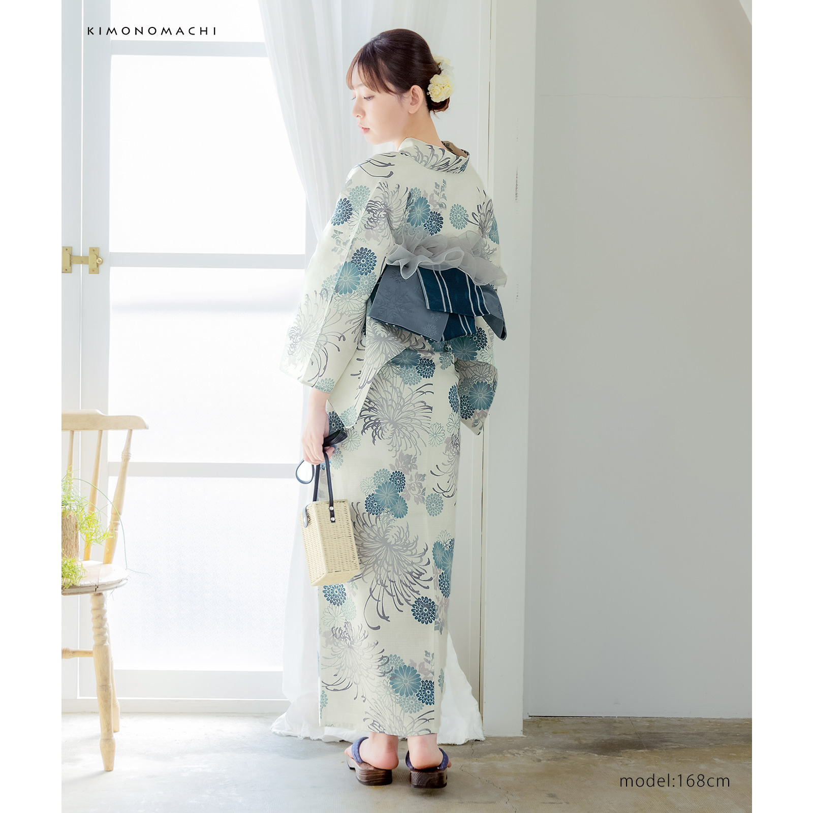 綿女性浴衣：糸菊に菊花紋　ブルー
