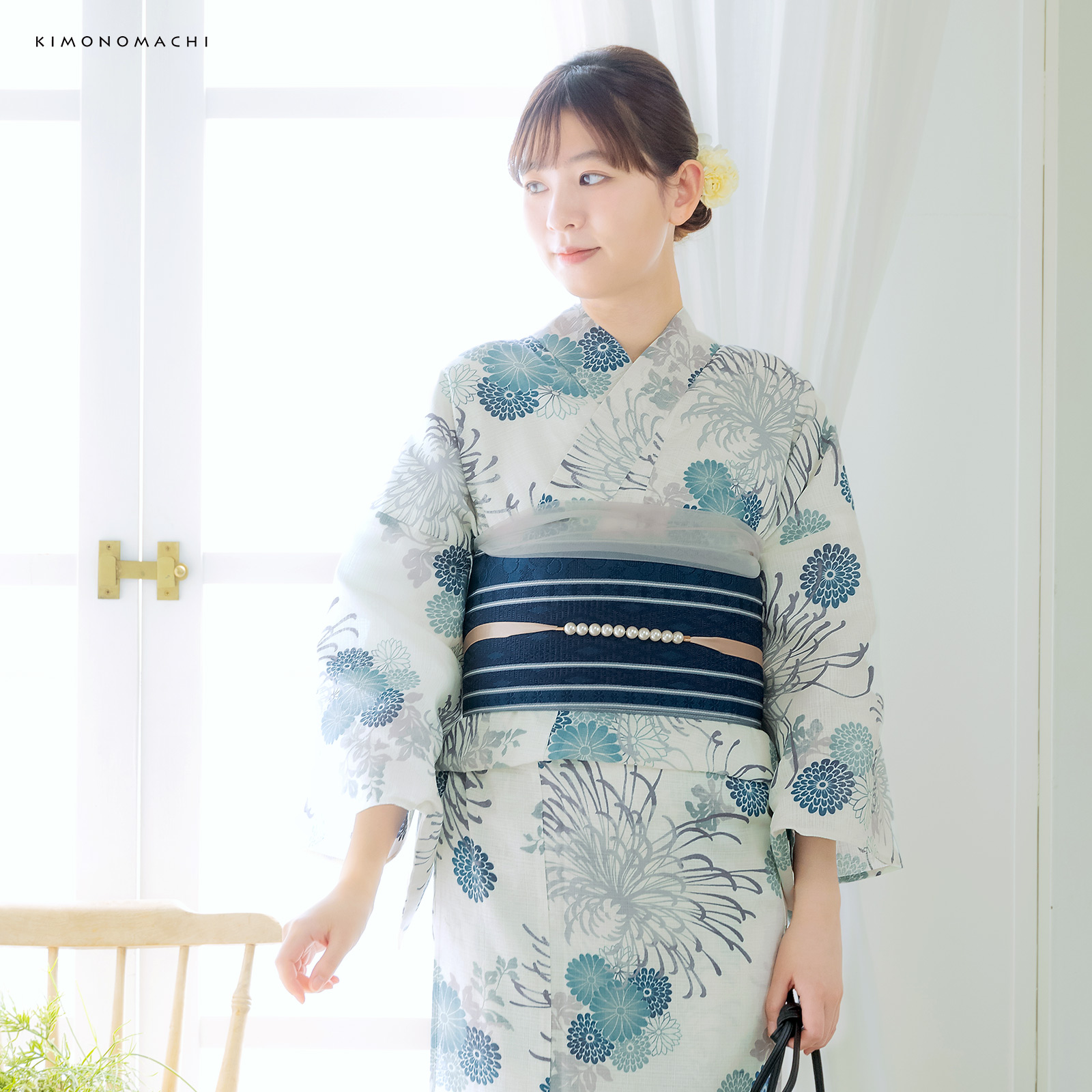 綿女性浴衣：糸菊に菊花紋　ブルー