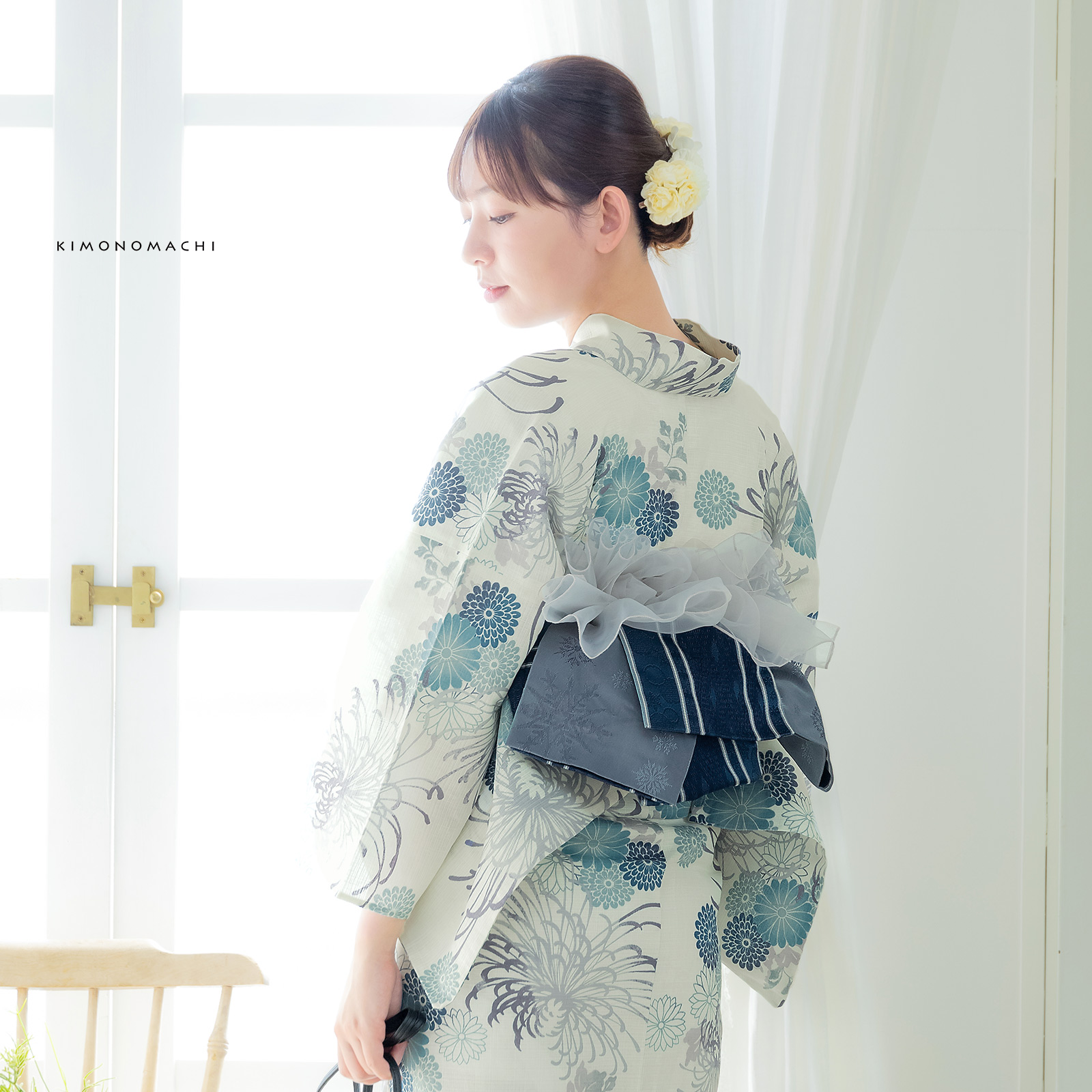 綿女性浴衣：糸菊に菊花紋　ブルー