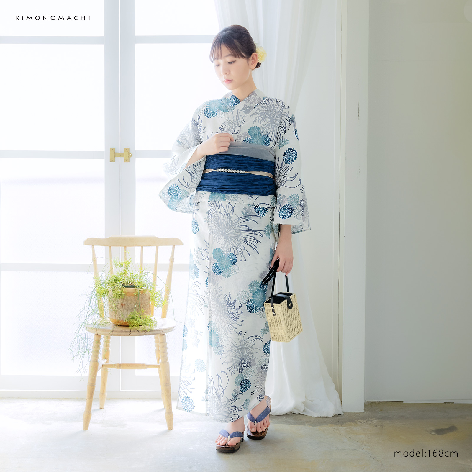 綿女性浴衣：糸菊に菊花紋　ブルー