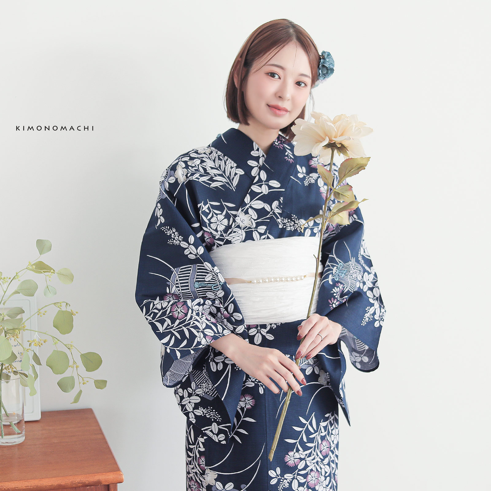 綿女性浴衣二部式：秋草に虫かご　ネイビー