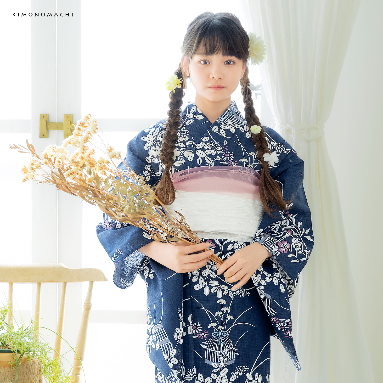 綿女の子浴衣：秋草に虫かご　ネイビー